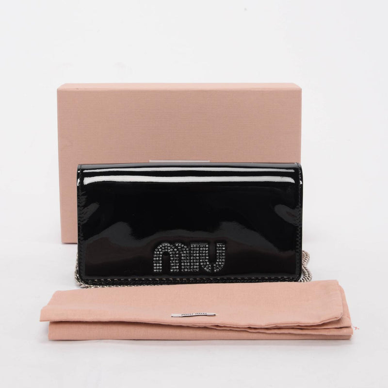 Miu Miu Black Patent Crystal Logo Clutch With Chain - Blue Spinach