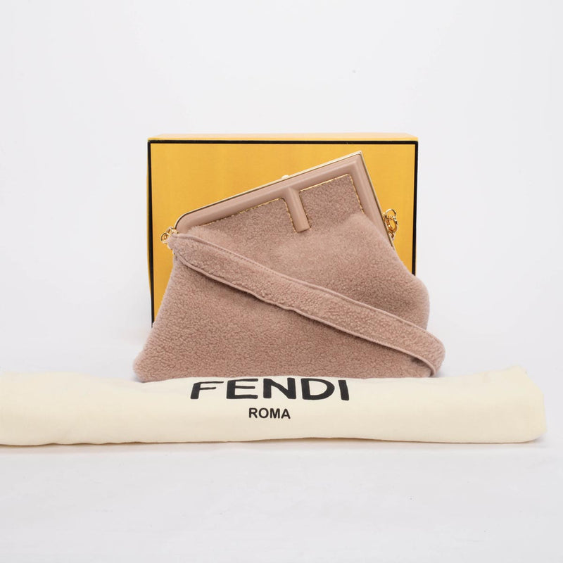 Fendi Rosa Plaster Shearling Medium Fendi First Clutch - Blue Spinach