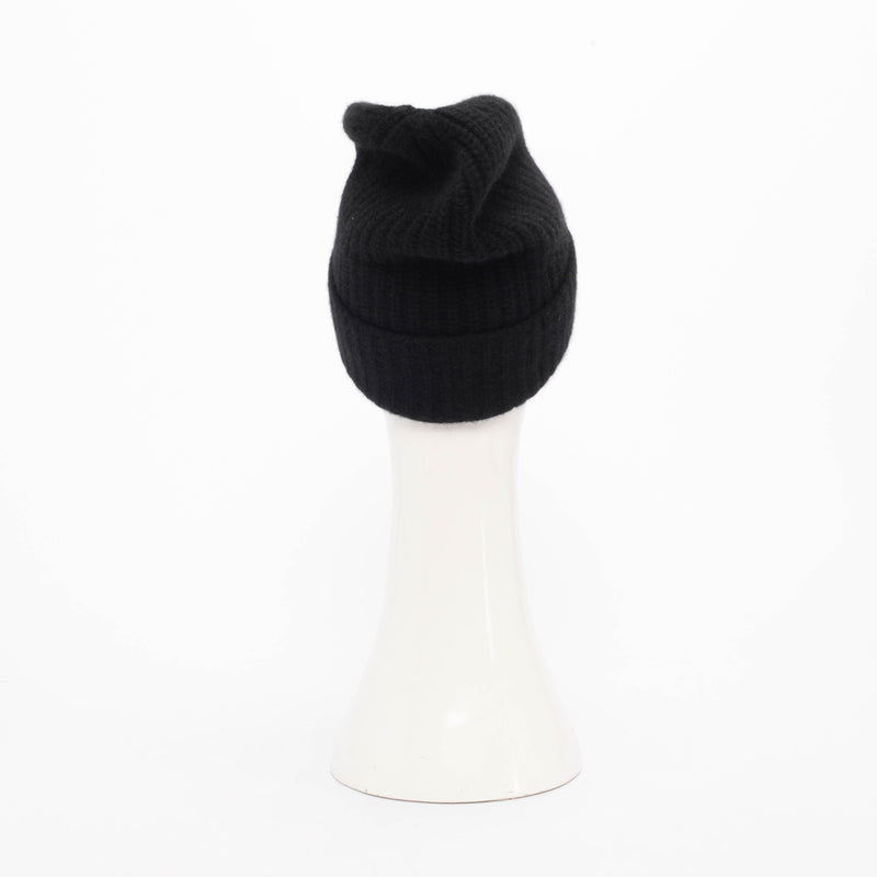 Chanel Black Cashmere Beanie with Removable CC Brooch - Blue Spinach