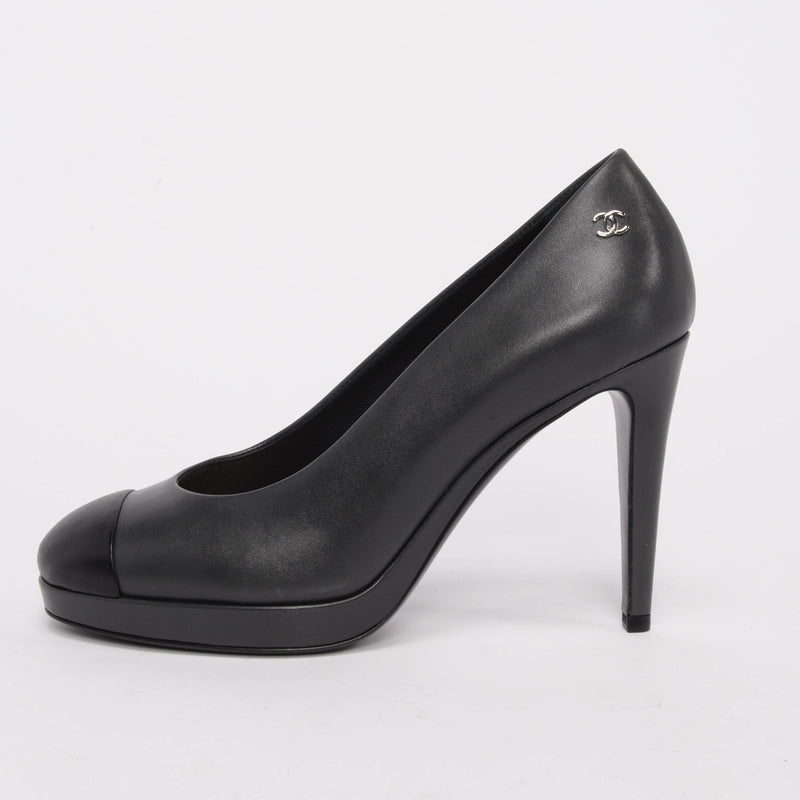 Chanel Charcoal Lambskin Cap Toe CC Pumps 38 - Blue Spinach