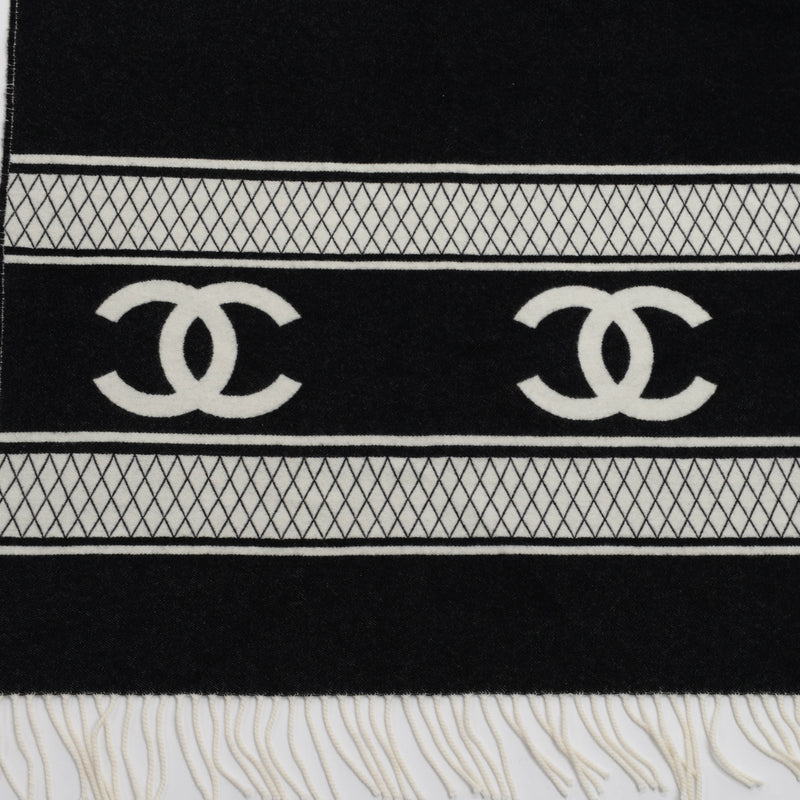 Chanel Black & White Cashmere CC Reversible Blanket - Blue Spinach