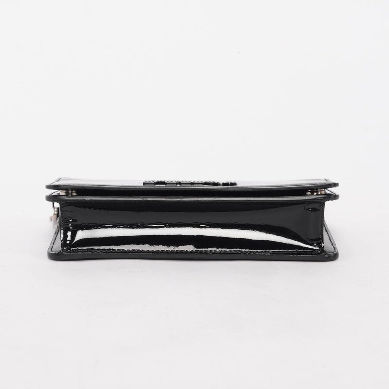 Miu Miu Black Patent Crystal Logo Clutch With Chain - Blue Spinach