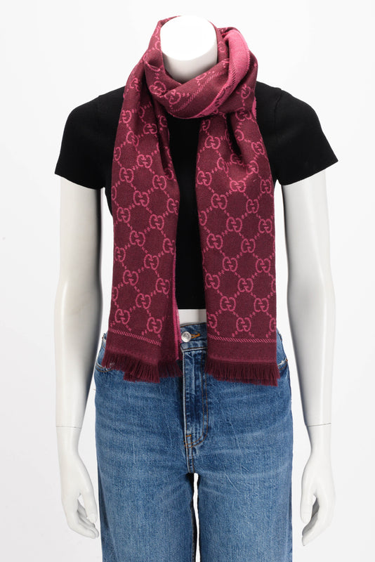 Gucci Pink Wool Double Jacquard GG Scarf - Blue Spinach