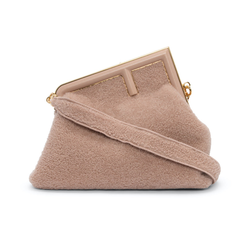 Fendi Rosa Plaster Shearling Medium Fendi First Clutch - Blue Spinach