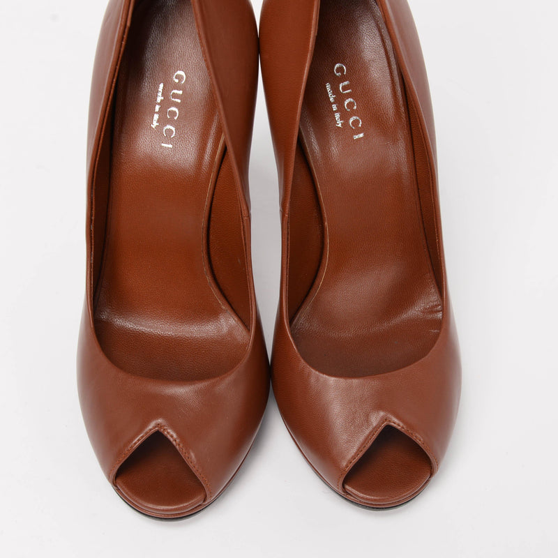 Gucci Tan Nappa Horsebit Heel Peep Toe Pumps 36.5 - Blue Spinach