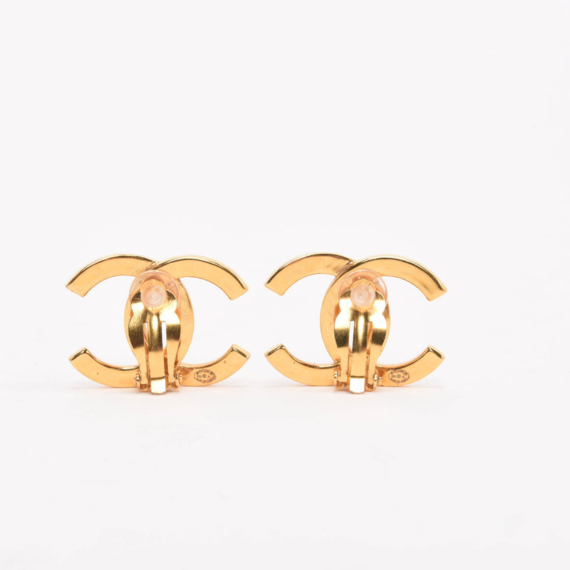 Chanel Gold Metal CC Paris Clip-On Earrings - Blue Spinach