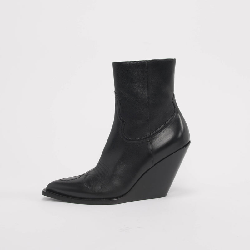 Celine Black Calfskin Moon Zipped Boots 40 - Blue Spinach