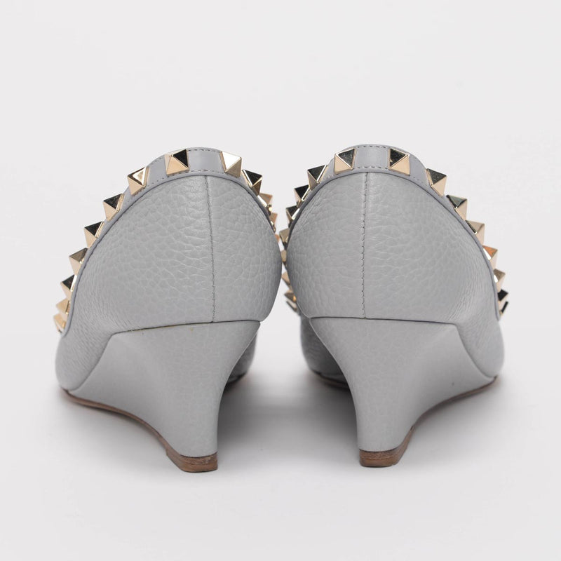 Valentino Grey Pebbled Leather Rockstud Wedges 35 - Blue Spinach